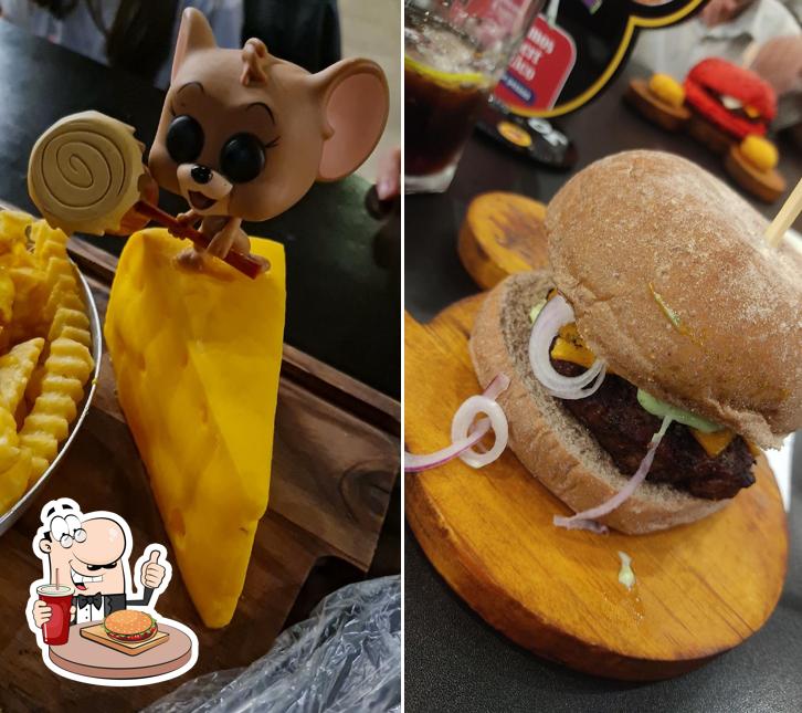 Hambúrguer em World Magic burger