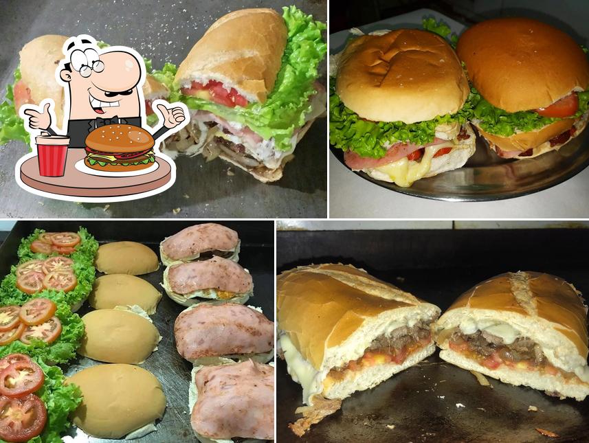 Os hambúrgueres do Paladar Lanches irão satisfazer diferentes gostos