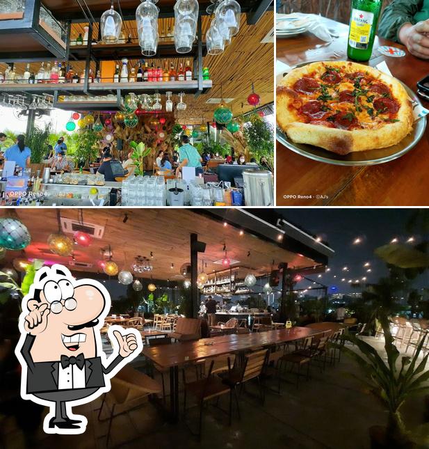 Lucy In The Sky Spark pub & bar, Jakarta - Restaurant reviews