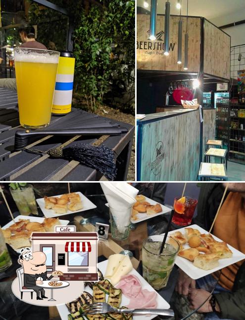 La esterno e cibo del ristorante