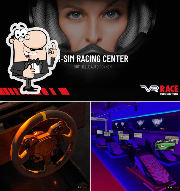 Foto di VR-Race - Sim Racing Team Event Center