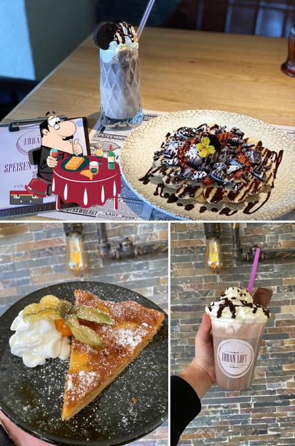 Urban Loft Café & Hookah serviert eine Mehrzahl von Desserts 