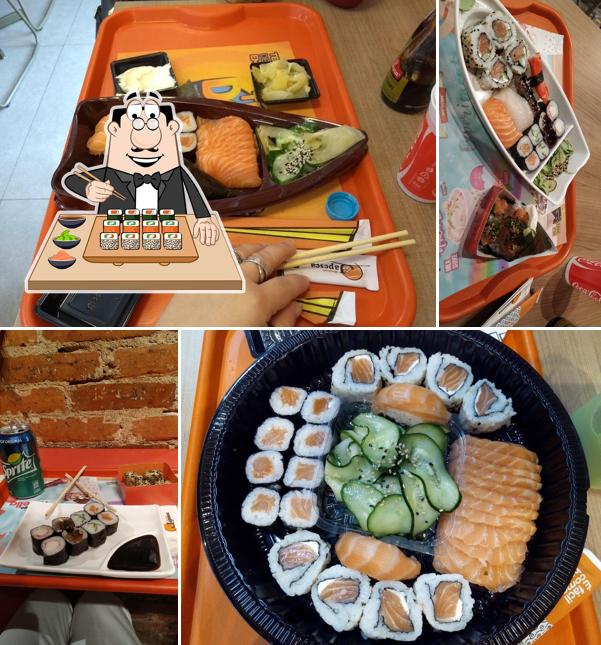 Rolos de sushi são disponibilizados no Temakeria Japesca - Borges