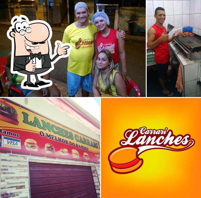 See this pic of Lanches Carrari