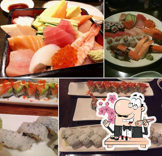 В "East Japanese Restaurant" подают суши и роллы