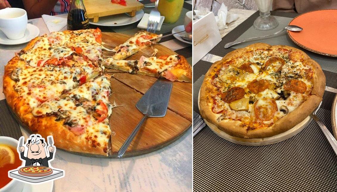 Pick pizza at Сицилия