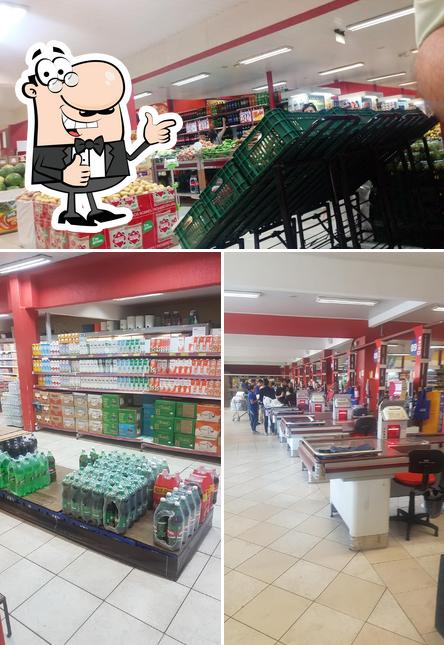 Here's a pic of Supermercados Andreazza São Cristóvão