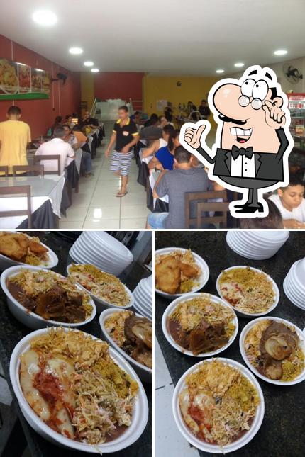 Dê uma olhada a imagem apresentando interior e comida no Restaurante Mineirão