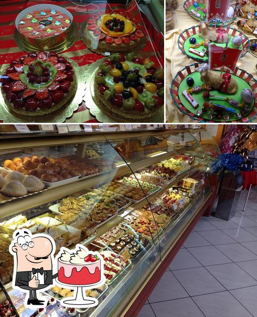 Look at this image of BAR MISILLA pasticceria gelateria tavola calda