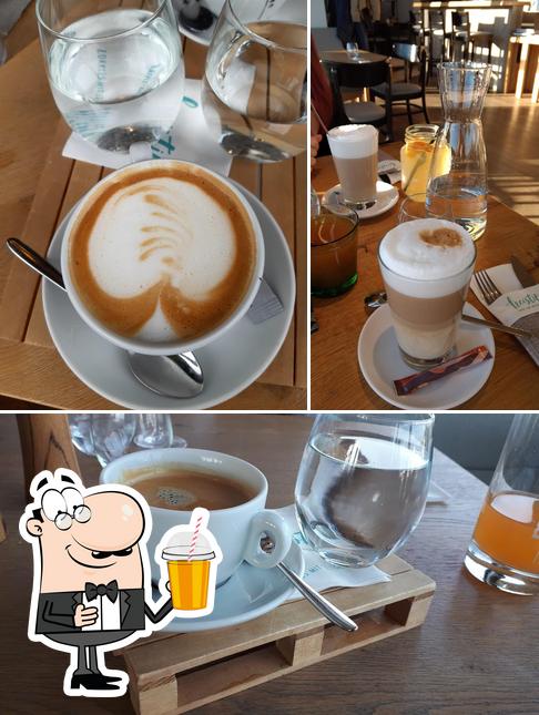 Enjoy a drink at Freistil - Kaffee, Bar, Restaurant