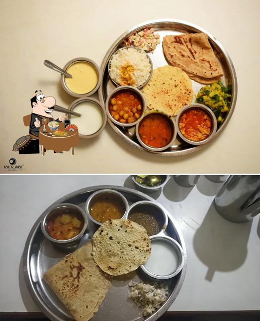 Food at Vaijayanta Pure Vegg ( श्री पाटील भोजनालाय )