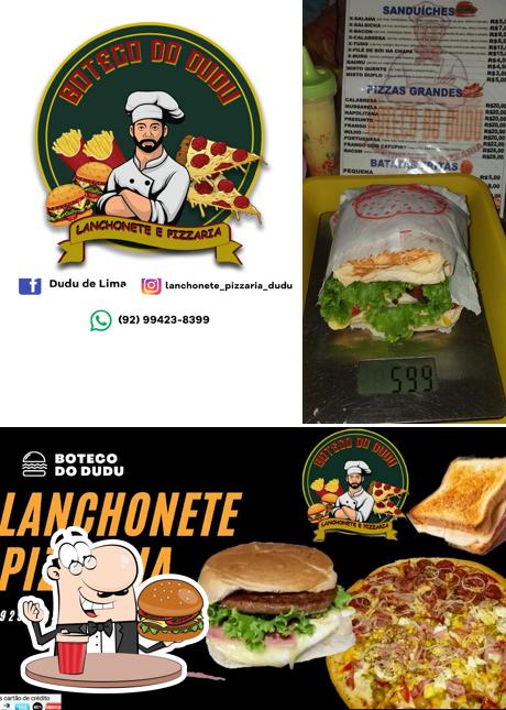 Peça um hambúrguer no D´BURGUER LANCHONETE E PIZZARIA