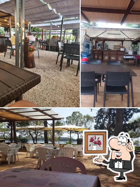 Dai un'occhiata agli interni di Taverna Marea Restaurant & Summer Grill