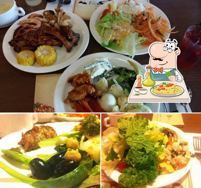 Food at 빕스 (VIPS)