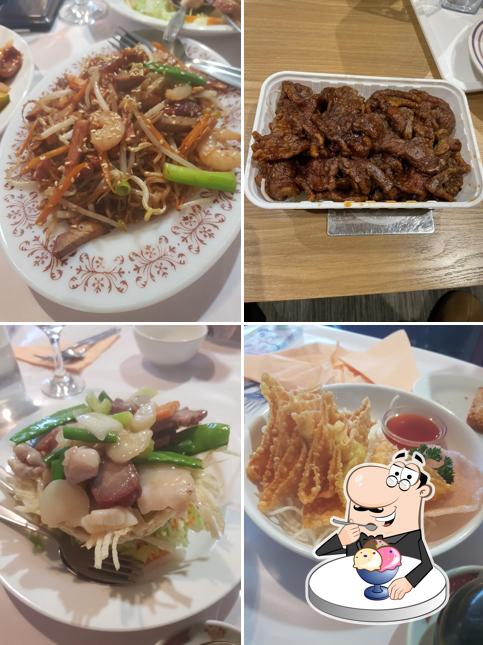 Wang's Chinese Restaurant provides a variety of sweet dishes