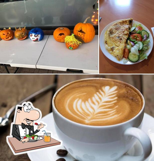 Las imágenes de comida y bebida en Shino's Coffee Lounge