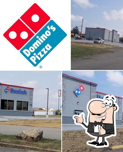 Dominoes, 2140 N Westwood Blvd in Poplar Bluff - Restaurant reviews