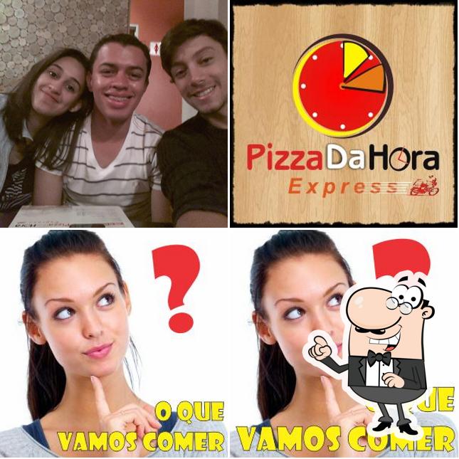 O interior do Pizza da Hora Express