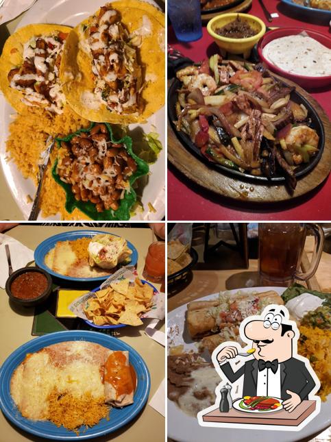 Meals at Que Mas Mexican Cafe