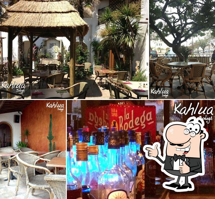 Regarder la photo de Kahlua Restaurant