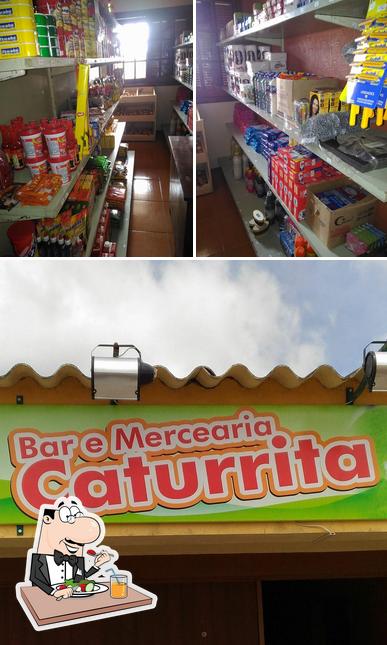 Comida em Bar e Mercearia Caturrita