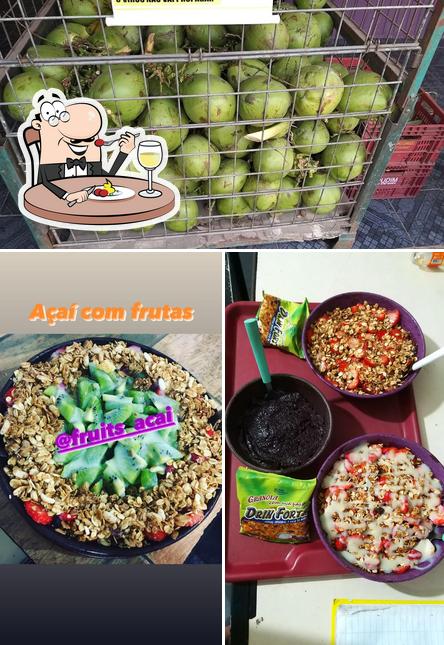 Comida em Fruits acai