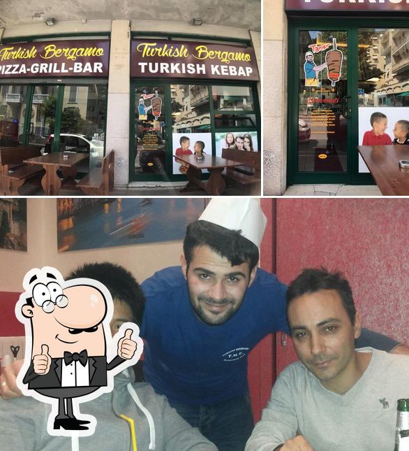 Voir cette image de Tamer Istanbul Bar Pizza Kebap