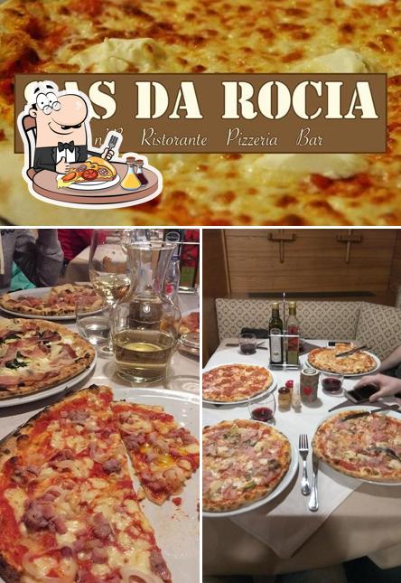 В "Pizzeria Ristorante Sas da Rocia" вы можете отведать пиццу