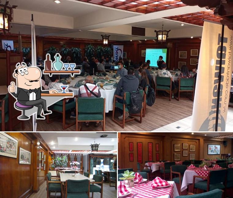 Las imágenes de interior y comedor en Restaurante Casa China