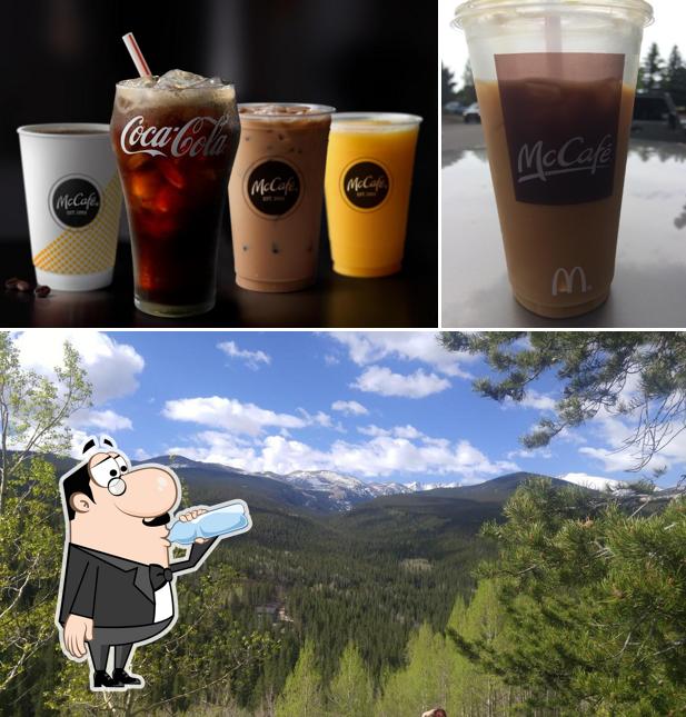 Las fotos de bebida y exterior en McDonald's