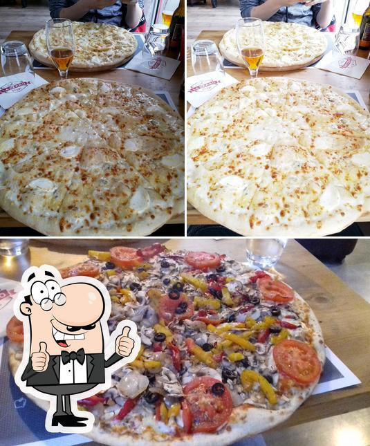 Voici une photo de Lazzaro Pizza Mulsanne