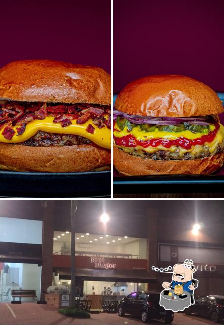 O Popt Burger se destaca pelo comida e exterior