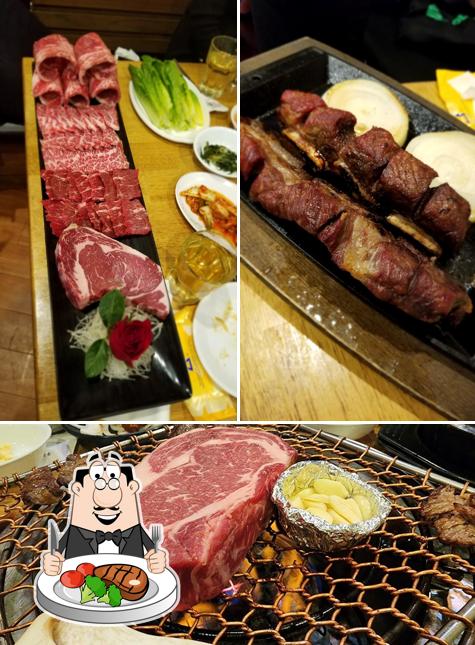 Pick meat dishes at San Soo Kap San 2 Korean BBQ Flushing Korean Restaurant Flushing NY 산수갑산2