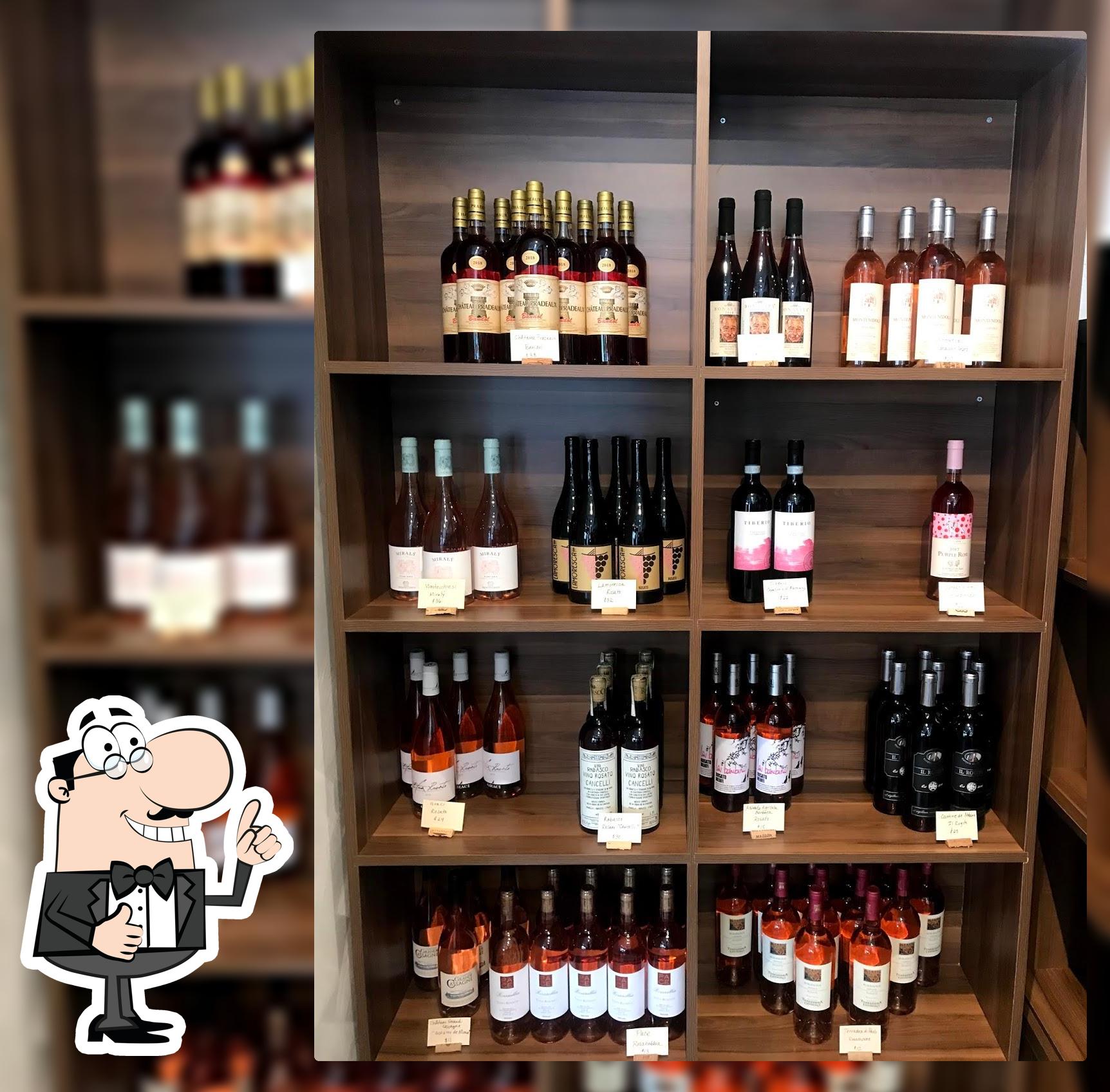 Anfora Wine Merchants in Oak Park - Restaurant reviews