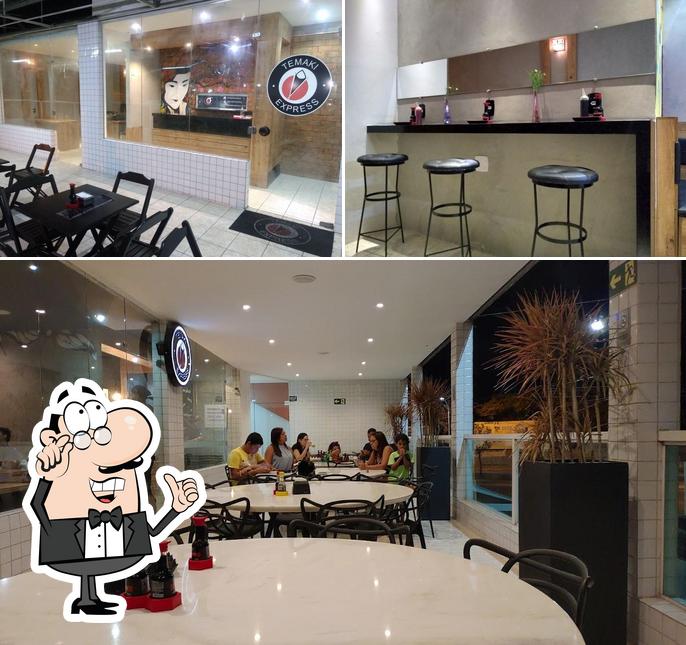 Veja imagens do interior do Temaki Express