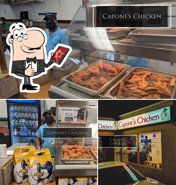 Voir la photo de Capone's Chicken