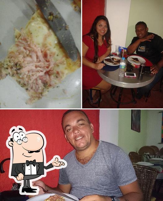 A Galpão Pizzaria se destaca pelo interior e comida