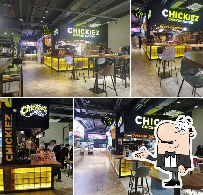 L'intérieur de Chickiez Chicken Factory