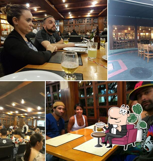 O interior do Pizzaria Mangabeiras Matriz