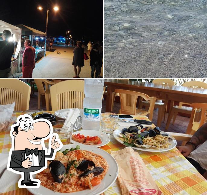 Vedi questa foto di Pizzeria Floriss Di Ruva Guglielmo