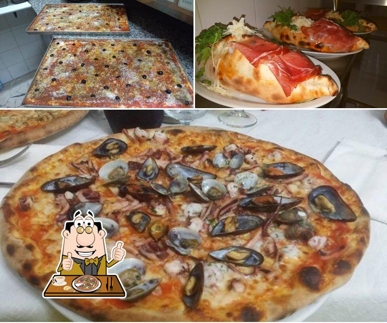 Prenditi una pizza a Bar Ristorante Pizzeria "400"