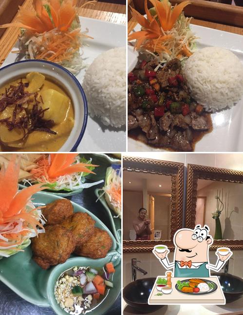 Comida en Siam Palace