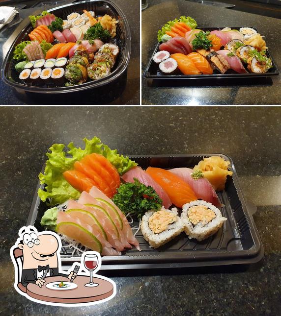 Comida em Naka sushi