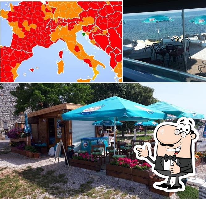 Ecco un'immagine di Beach Bar Paradiso