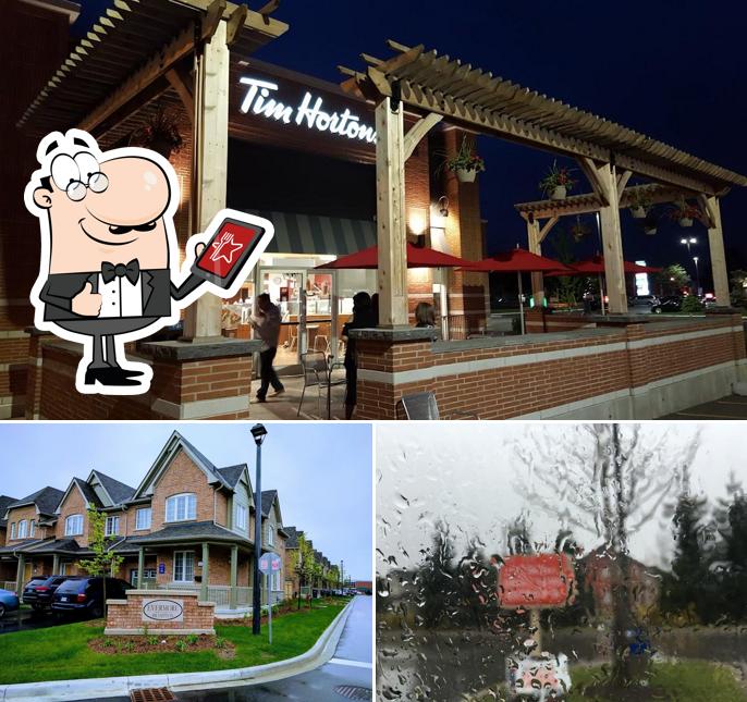 L'extérieur de Tim Hortons