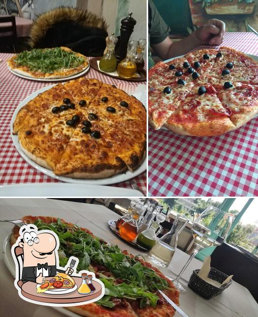 Pick pizza at DaDami Trattoria