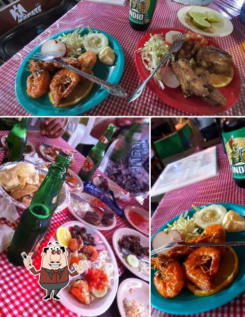 Food at El Tio Chelo