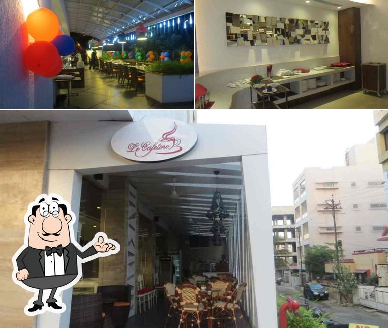 Check out how Le Cafetino looks inside