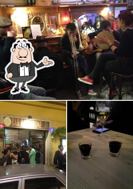 Gli interni di Bar Balanzone