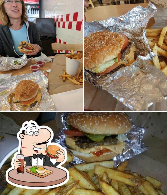 Commandez un hamburger à Five Guys